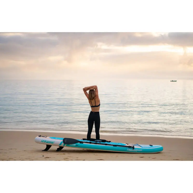 Laden Sie das Bild in Galerie -Viewer, Thurso Surf Tranquility Paddle Board Lifestyle Foto 2
