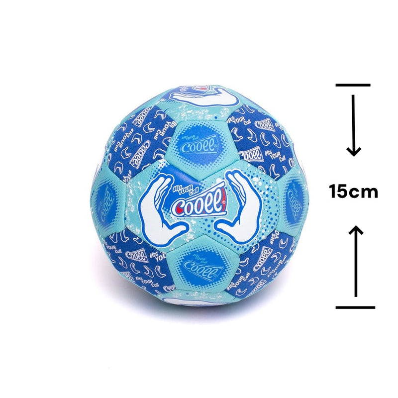 Laden Sie das Bild in Galerie -Viewer, Cooee Neopren Mini Beachsoccer, ideal für kleine Kinderhände